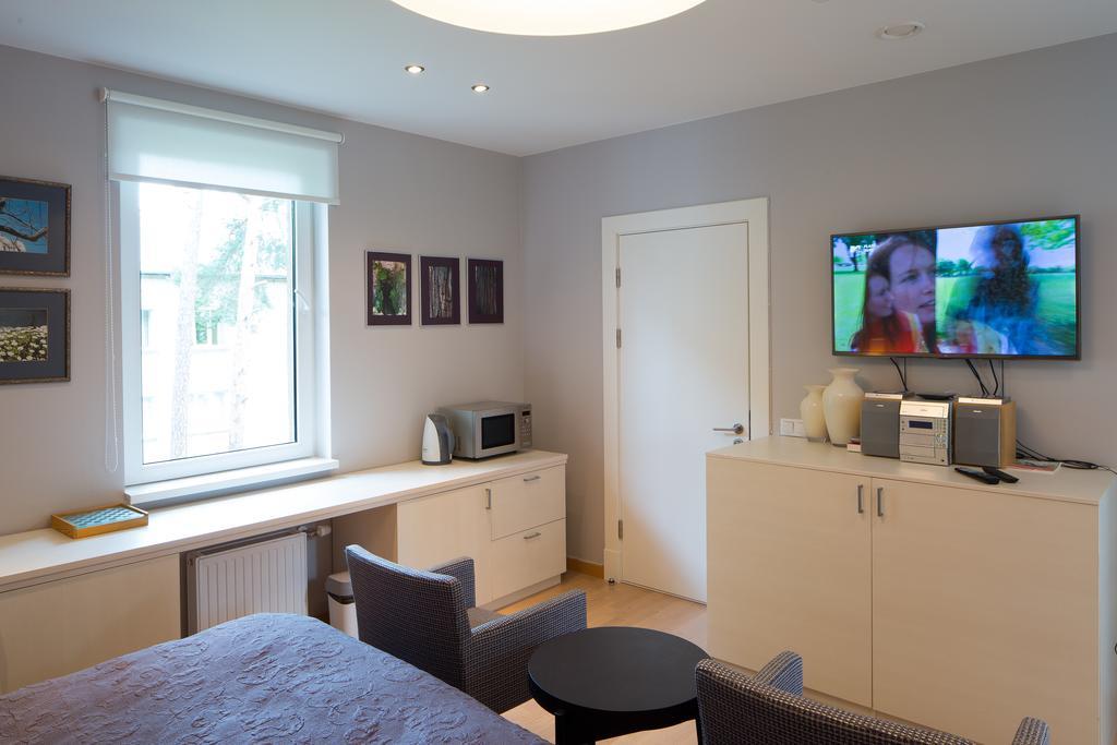 Vienibas Prospekts 6 Apartment ยูร์มาลา ภายนอก รูปภาพ