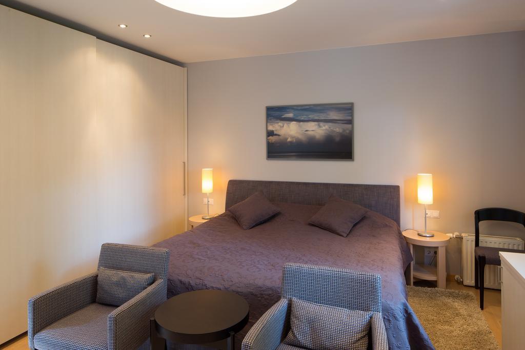 Vienibas Prospekts 6 Apartment ยูร์มาลา ภายนอก รูปภาพ