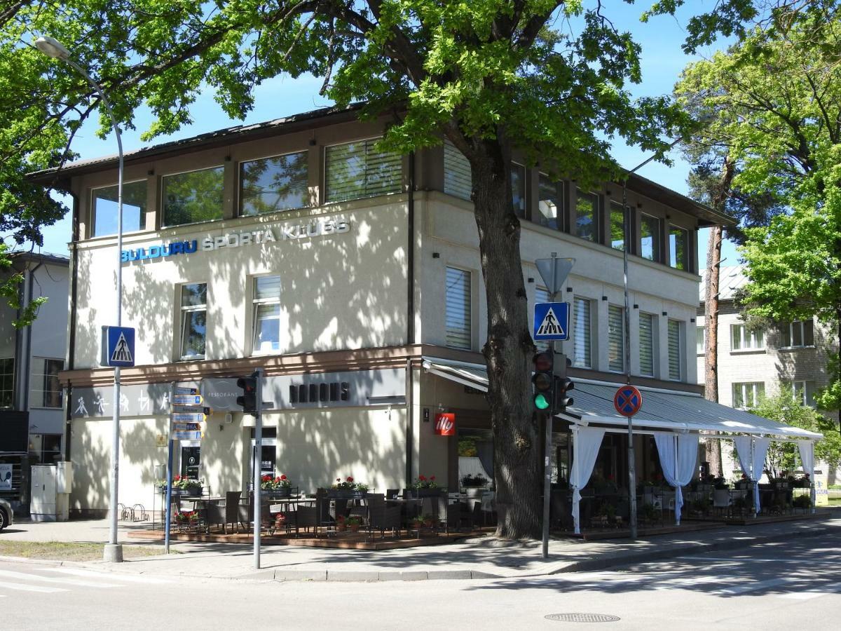 Vienibas Prospekts 6 Apartment ยูร์มาลา ภายนอก รูปภาพ